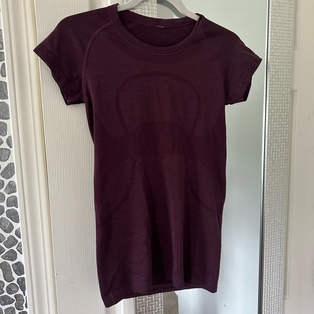Lululemon Swiftly Tech Top